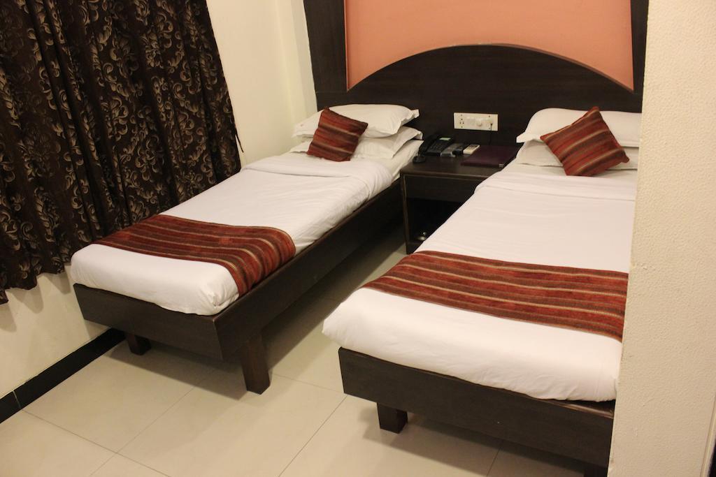 Hotel Fortune Мумбаи Экстерьер фото